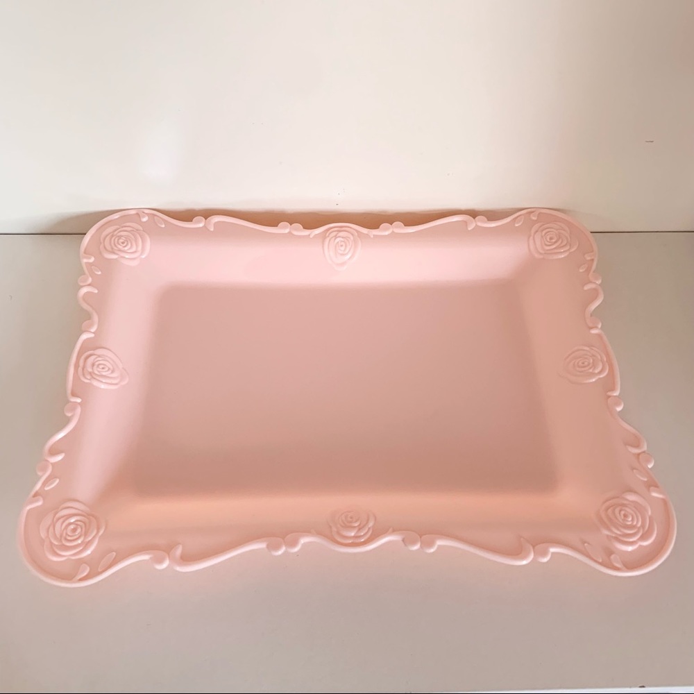 Pink poly rose tray